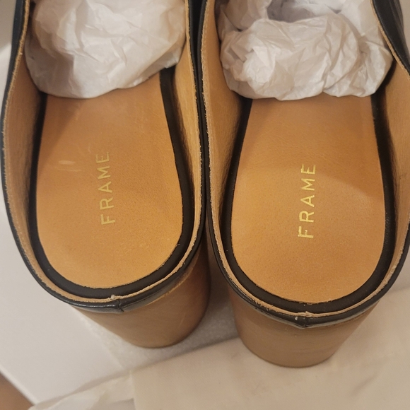 FRAME Clogs - Picture 11 of 11
